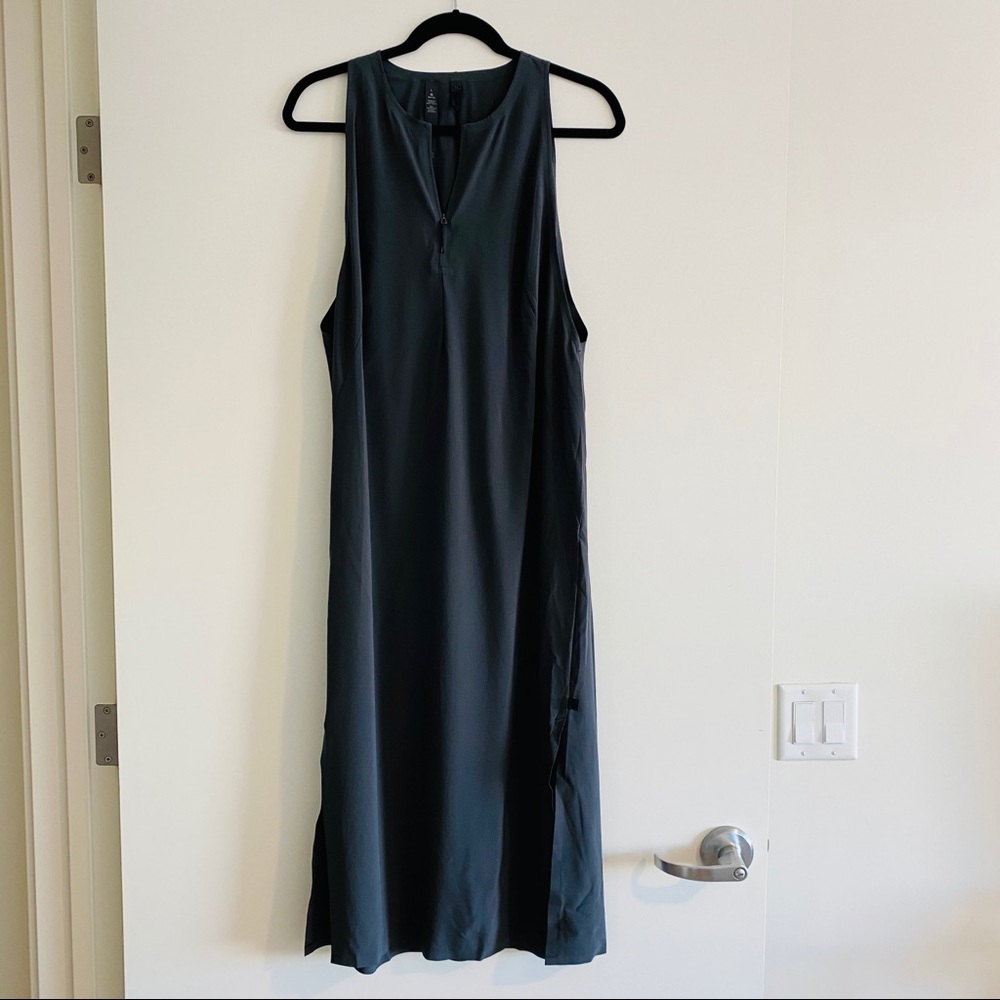 Lululemon Maxi Dress w/ Zipper Front